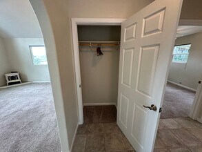 14960 Pleasant Valley Rd in Penn Valley, CA - Building Photo - Building Photo