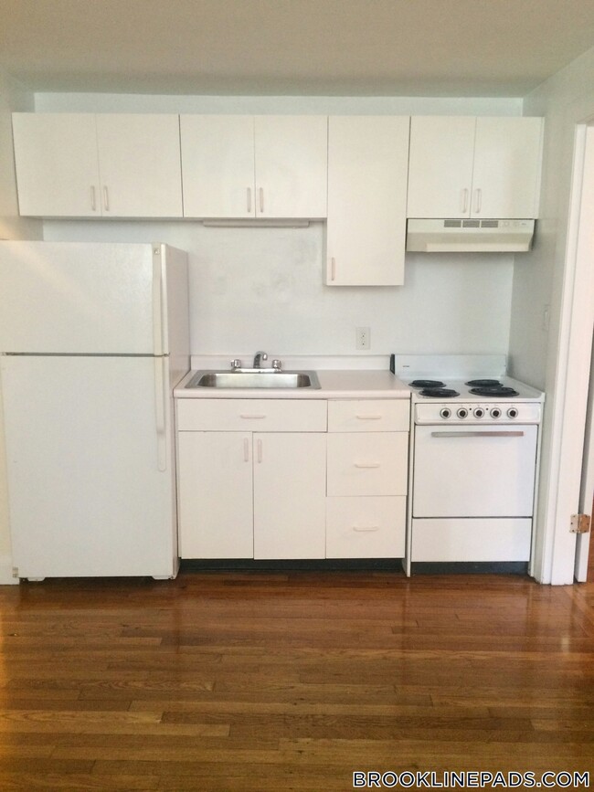 property at 17 Fairbanks St