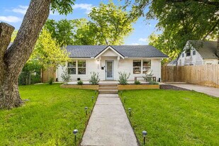 909 N 30th St in Waco, TX - Building Photo