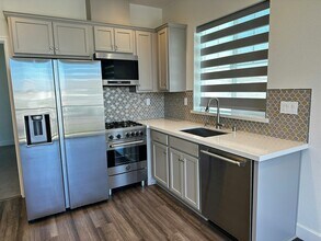 2993 Ellis Town Dr in Tracy, CA - Building Photo - Building Photo