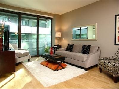 691 W Wayman St in Chicago, IL - Foto de edificio - Building Photo