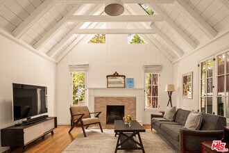 2272 India St in Los Angeles, CA - Building Photo - Building Photo