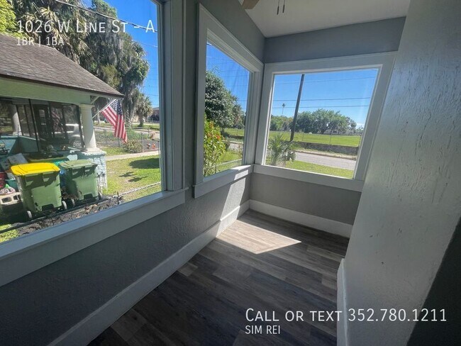 1026 W Line St, Unit A in Leesburg, FL - Building Photo - Building Photo
