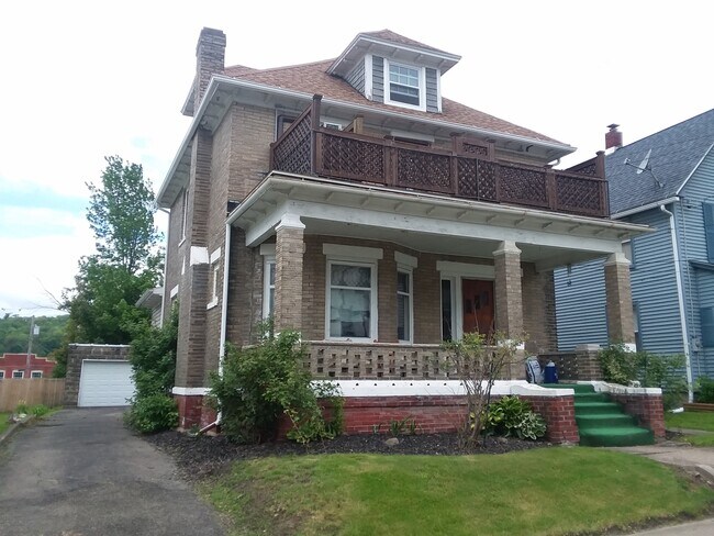 109 Hill Ave in Endicott, NY - Building Photo - Building Photo