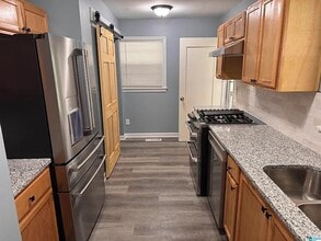 1337 McCoy St in Irondale, AL - Building Photo - Building Photo