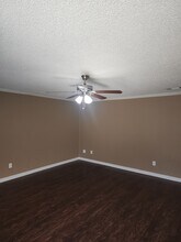 5325 Weddington Ct in Fort Worth, TX - Building Photo - Building Photo