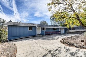 2375 Shinnery Ln in Prescott, AZ - Building Photo - Building Photo