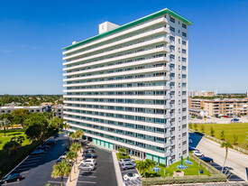 Caribe Apartments