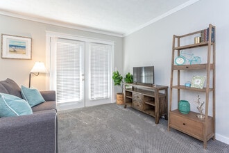 CaraVita Village 55+ Senior Apartments in Montgomery, AL - Building Photo - Interior Photo
