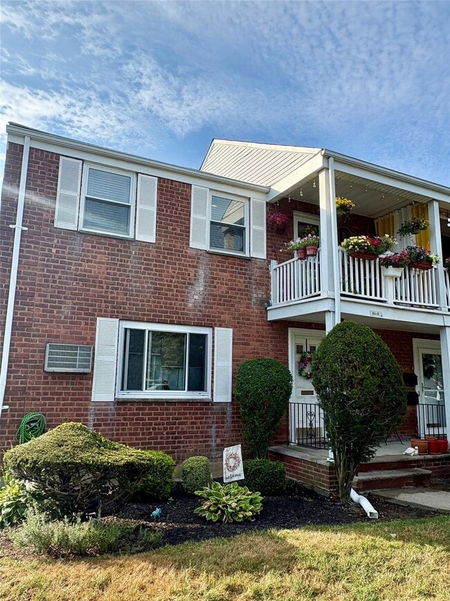 property at 260-8-260-74 74th Ave