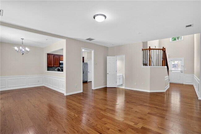 1386 Bellsmith Dr in Roswell, GA - Building Photo - Building Photo