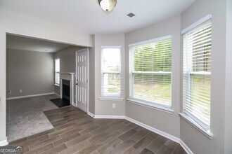 10950 Southwood Dr in Hampton, GA - Building Photo - Building Photo