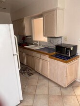 443 Cherry Ave in Imperial Beach, CA - Building Photo - Building Photo