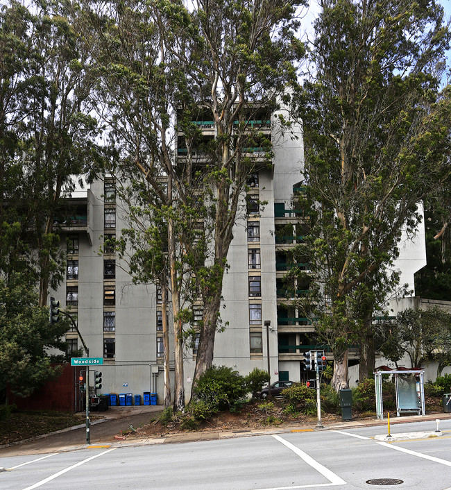 Woodside Gardens in San Francisco, CA - Foto de edificio - Building Photo