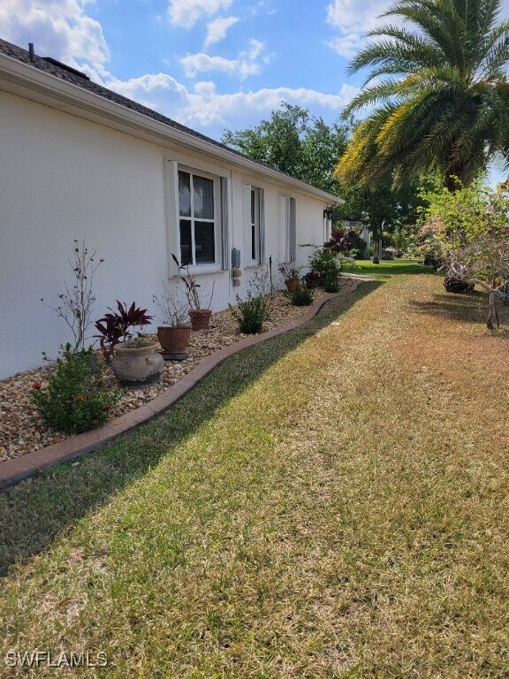 18167 Horizon View Blvd in Lehigh Acres, FL - Foto de edificio - Building Photo