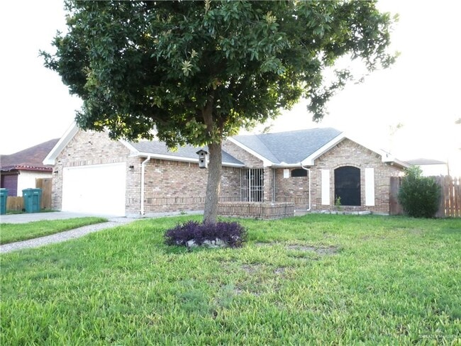 3803 N Crown Ln in Pharr, TX - Building Photo - Building Photo