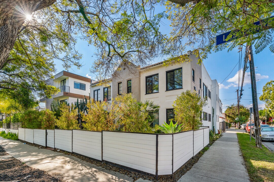 The Siegel Apartments in Los Angeles, CA - Building Photo