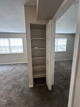 1450 Meadowview Dr in Marion, IA - Building Photo - Building Photo