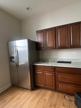 1734 W Division St, Unit 3F in Chicago, IL - Foto de edificio - Building Photo