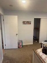 845 Prescott Pl in West Babylon, NY - Building Photo - Building Photo