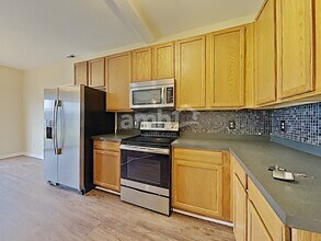 1039 Vanguard Dr in Spring Hill, TN - Building Photo - Building Photo