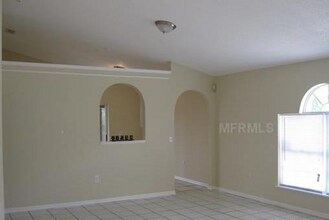 8125 Golden Chickasaw Cir in Orlando, FL - Building Photo - Building Photo