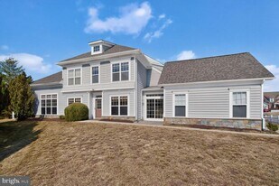 13210 Rabbit Chase Rd in Laurel, MD - Building Photo