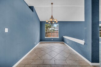 15007 Chestnut Falls Dr in Cypress, TX - Building Photo - Building Photo