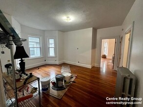 58 Mozart St, Unit 3 in Boston, MA - Building Photo - Building Photo