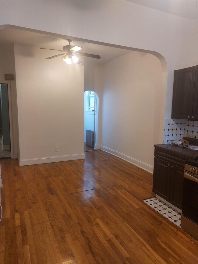585 Carroll St in Brooklyn, NY - Building Photo - Building Photo