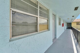 651 NW 42nd Ct in Pompano Beach, FL - Building Photo - Building Photo