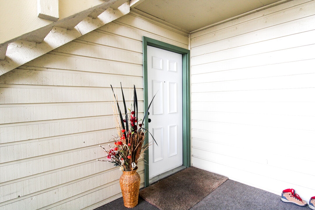 23629 112th Ave SE, Unit #e103 in Kent, WA - Foto de edificio