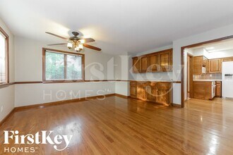 5817 N Indiana Ave in Kansas City, MO - Building Photo - Building Photo