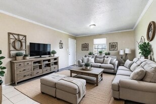 1303 LA-26 in Jennings, LA - Building Photo