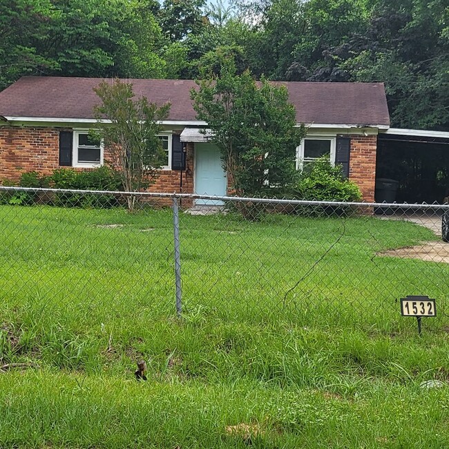property at 1532 Rockdale Dr