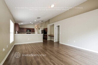 501 Blue Water Ave in Orange City, FL - Building Photo - Building Photo