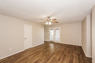 919 Bennett St in Cedar Hill, TX - Building Photo - Building Photo