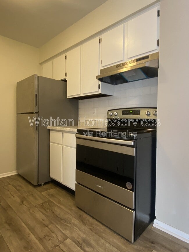 property at 204 Charleston Blvd