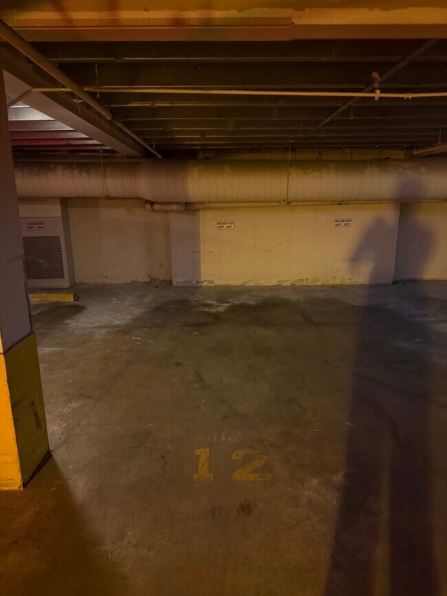 911 S Charles St, Unit 401 in Baltimore, MD - Building Photo - Building Photo