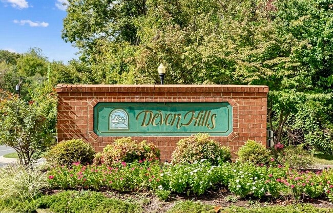 property at 8707 Grasmere Ct