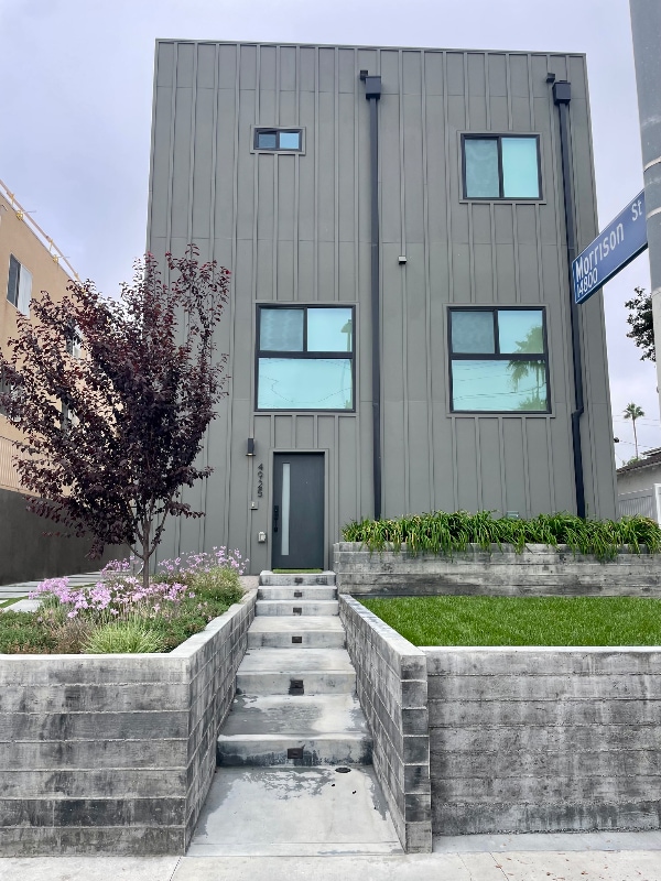 property at 4925 Kester Ave