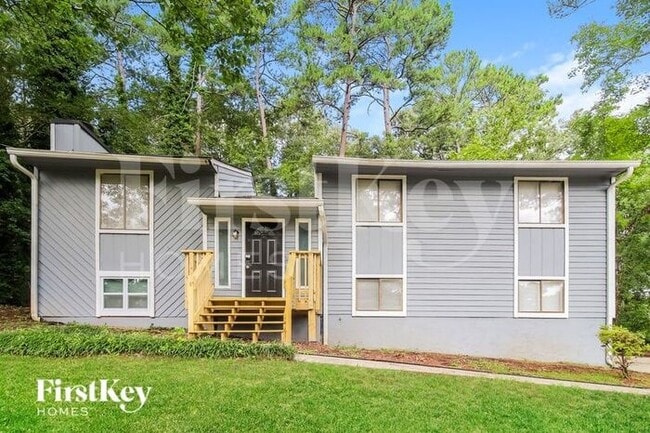 property at 3393 Hollow Tree Dr