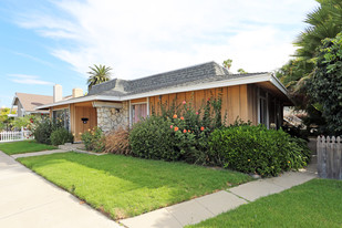 16562 Goldenwest St in Huntington Beach, CA - Building Photo
