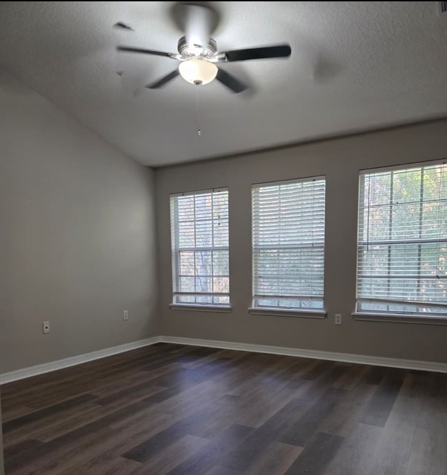 27707 Pleasure Ride Loop in Wesley Chapel, FL - Building Photo - Building Photo