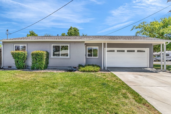 property at 17 Audrey Ln