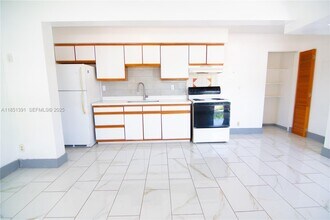 1843 Cleveland St in Hollywood, FL - Building Photo - Building Photo