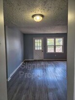 810 Grayfox Dr in Richmond, VA - Building Photo