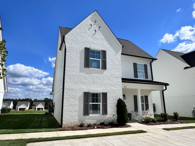 property at 308 Magnolia Aly S