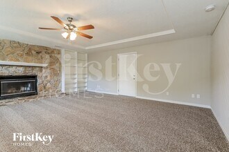 5323 Thoroughbred Blvd in Jacksonville, FL - Building Photo - Building Photo