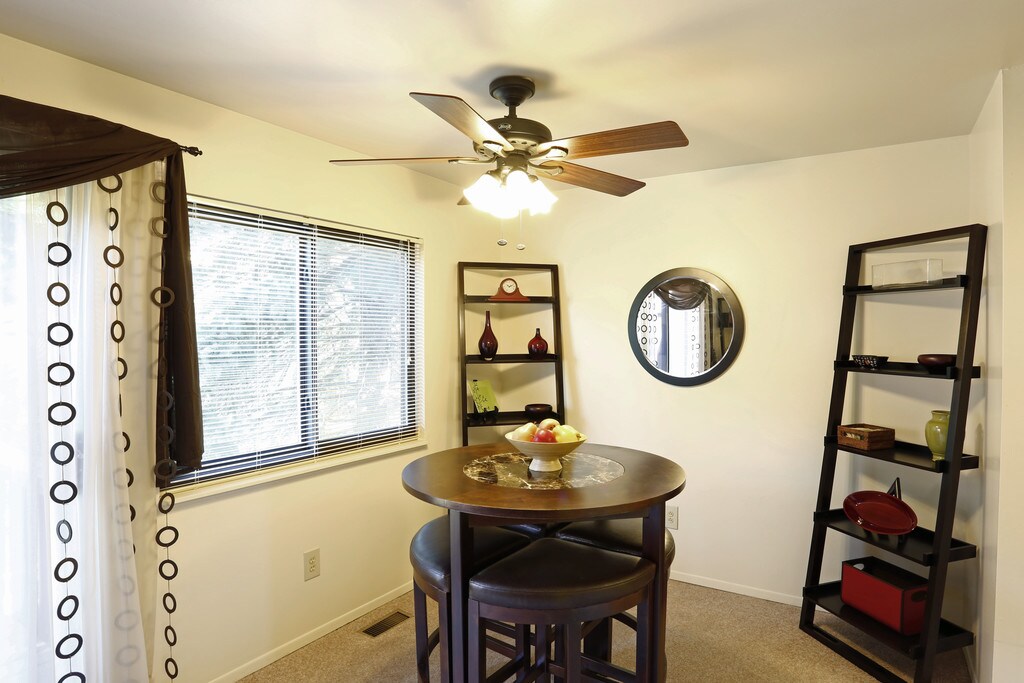 South Glen Apartments in Brownstown, MI